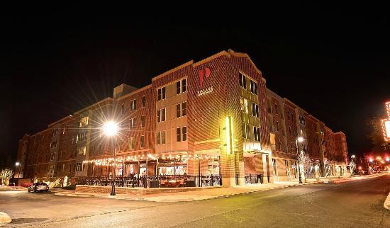 Brothers Bar & Grill
