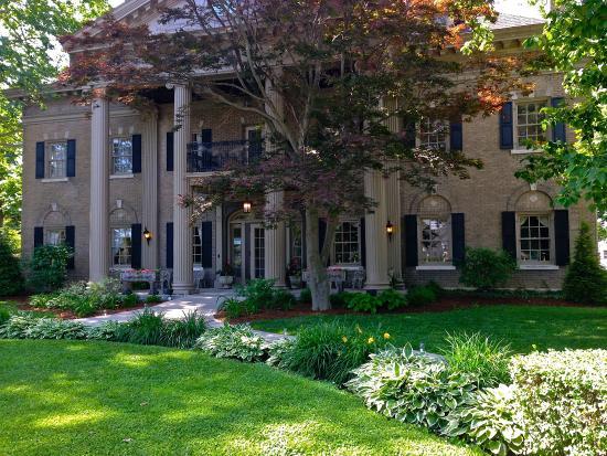 The Historic Wilson-Vaughan Hostess House
