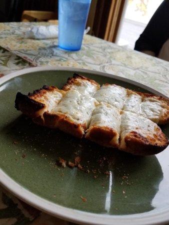 Bruno's Pizza