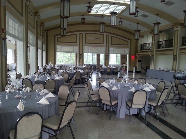 Marquette Park Pavilion