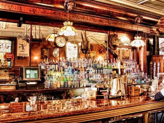 The Irish Lion Restaurant & Pub
