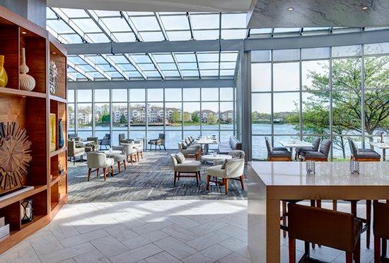 Bistro 33