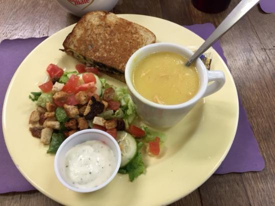 Ginger's Cafe