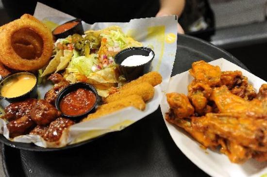 Buffalo Wings & Rings